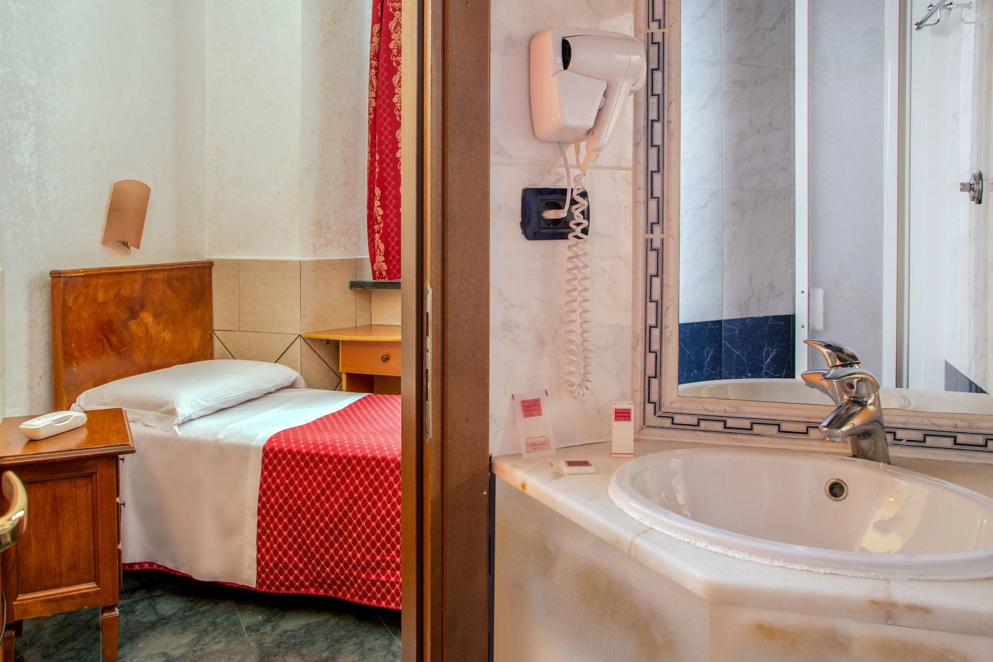 Hotel Luciani Рим Екстериор снимка